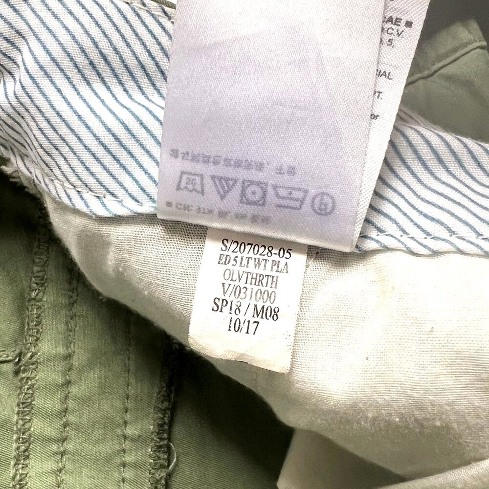 Old Navy Women’s Everyday Short, 2 pair, khaki, green, size 0 - Picture 15 of 15